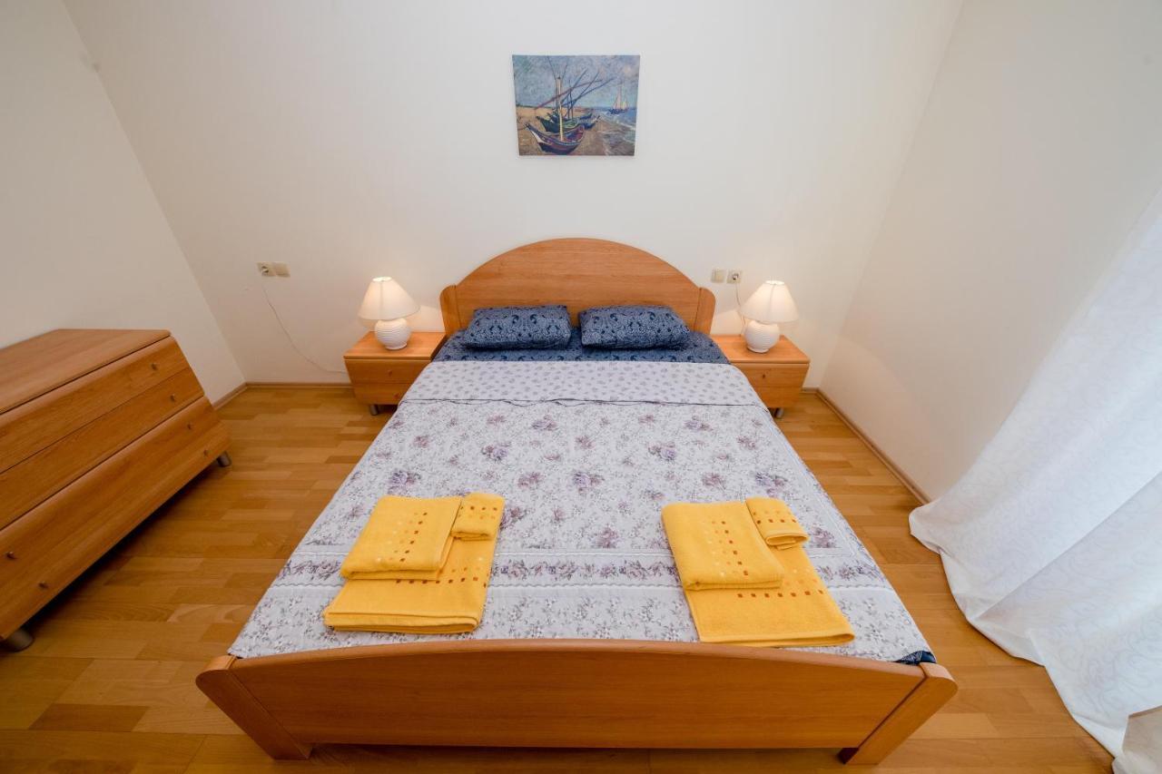 Nikolina Rab Apartments Rab Town Dış mekan fotoğraf